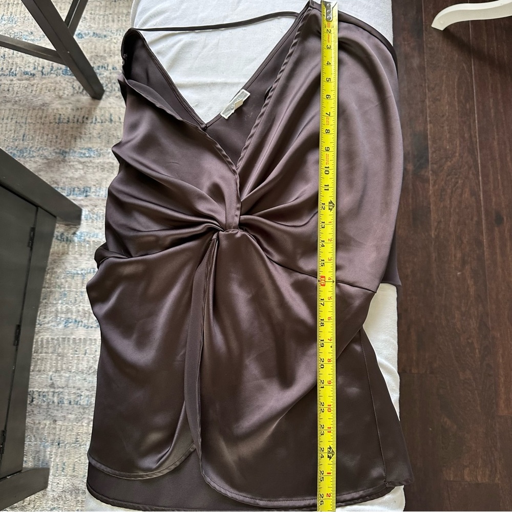 Pleione Chocolate Brown Satin Front Twist Blouse XL V Neck Dolman Sleeve - Picture 11 of 12
